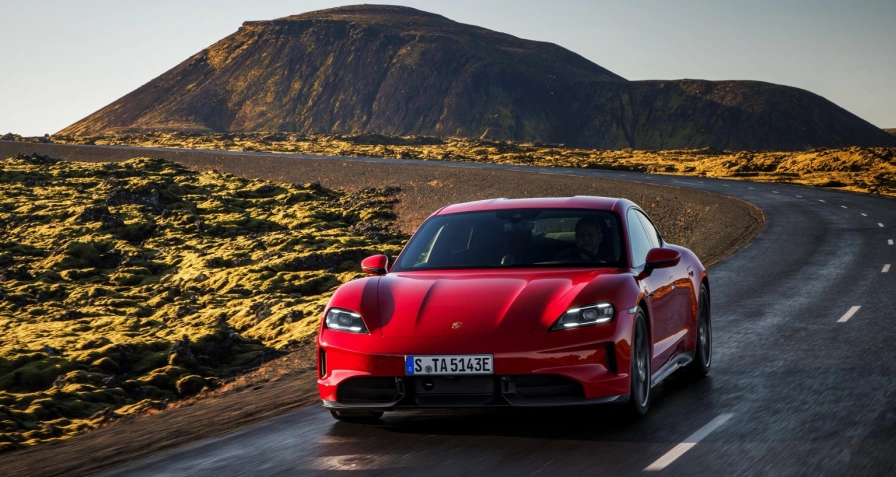 Porsche Taycan GTS