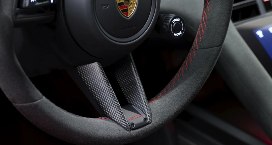 Porsche Taycan GTS