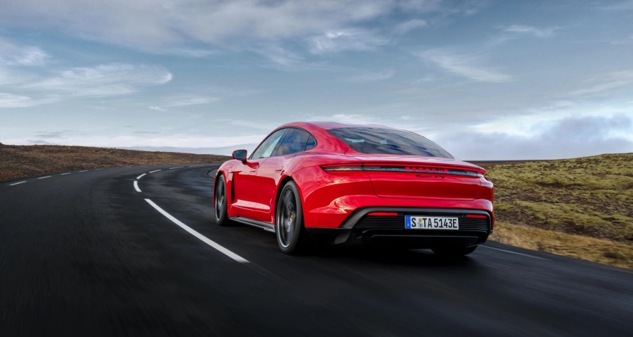 Porsche Taycan GTS