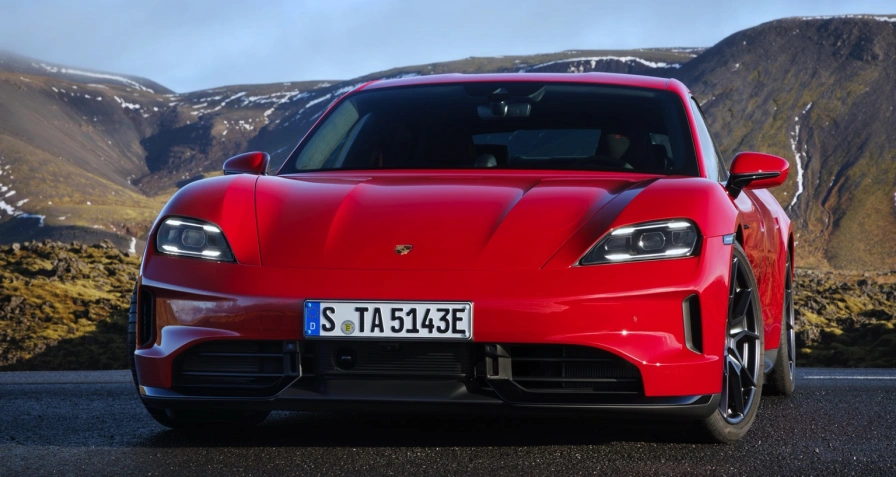 Porsche Taycan GTS