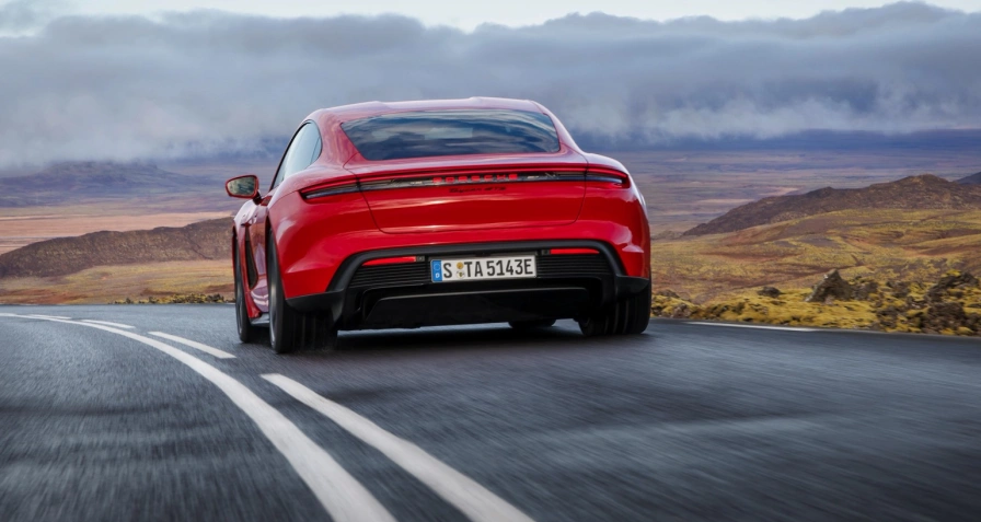 Porsche Taycan GTS