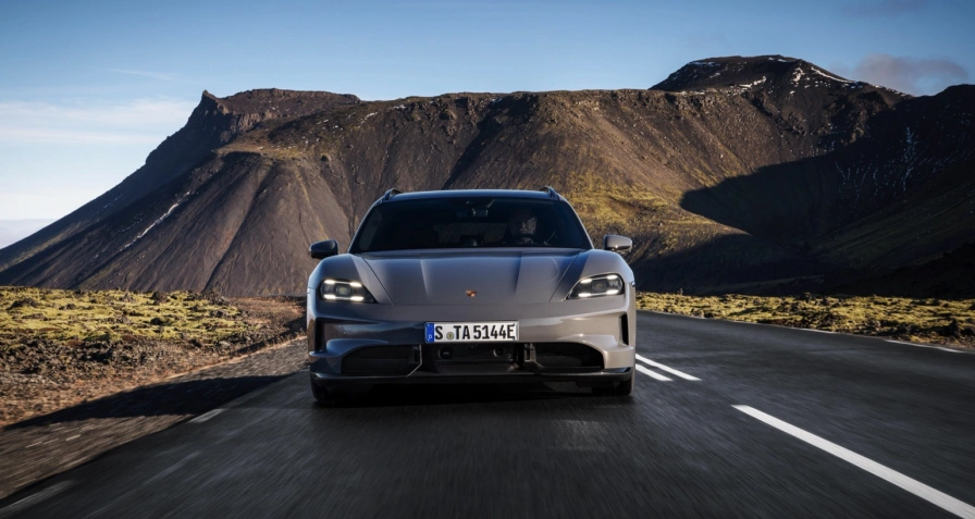 Porsche Taycan GTS Sport Turismo