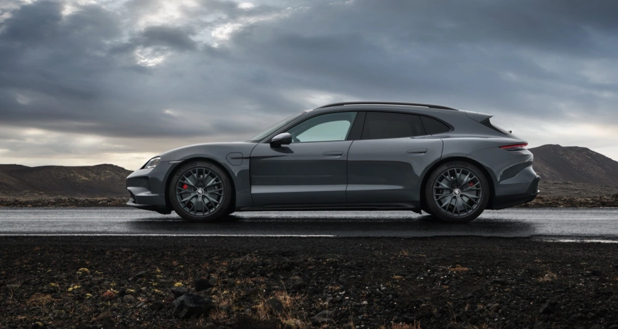 Porsche Taycan GTS Sport Turismo