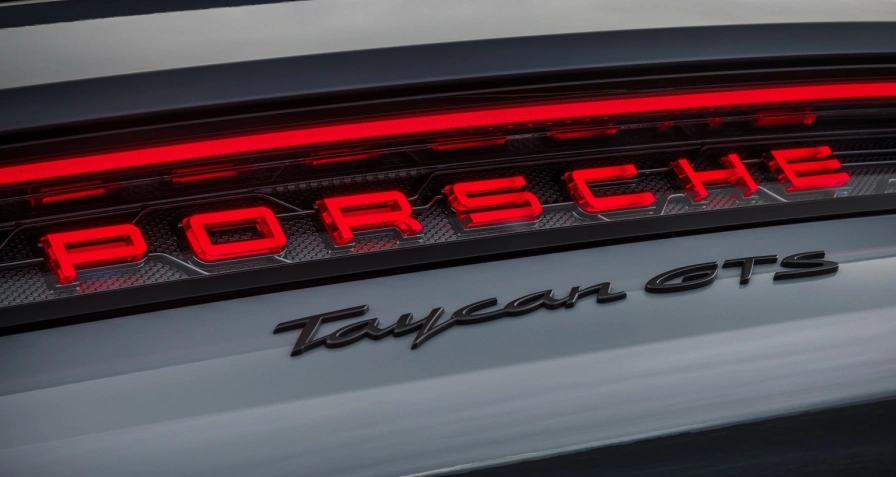 Porsche Taycan GTS Sport Turismo