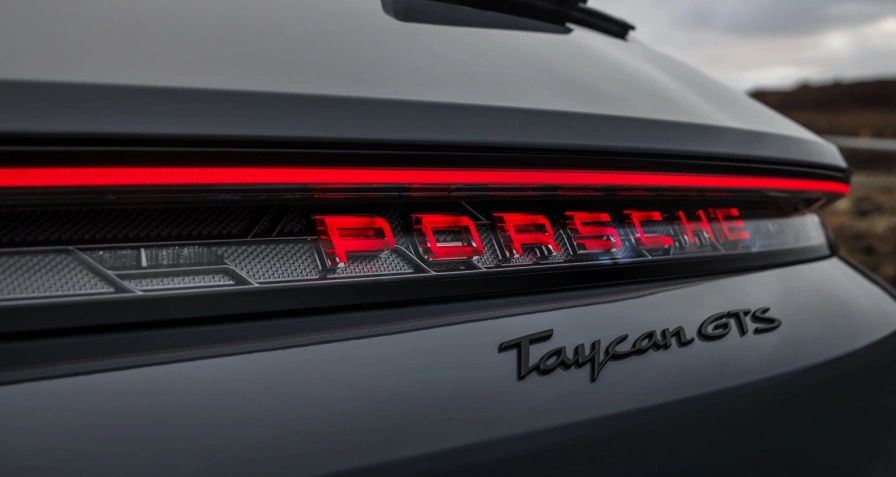 Porsche Taycan GTS Sport Turismo