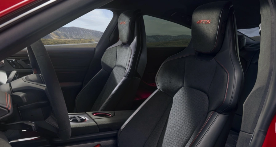 Porsche Taycan GTS Sport Turismo