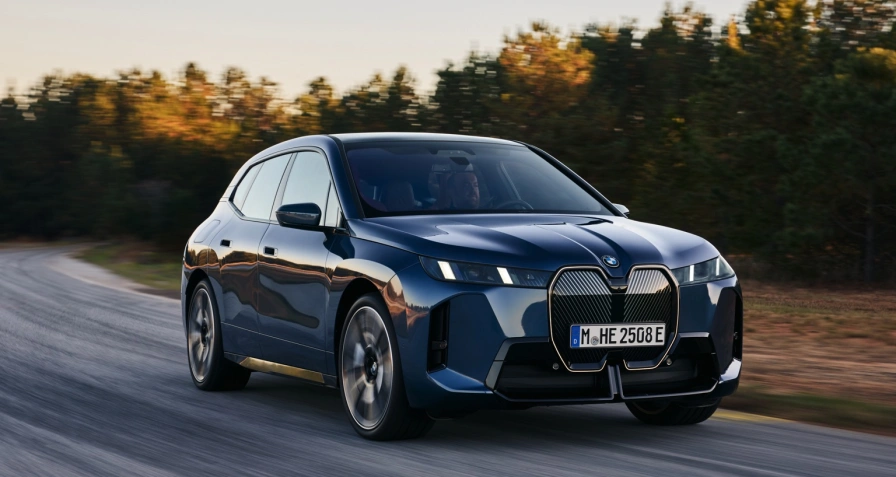 BMW iX xDrive45
