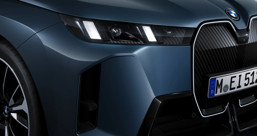 BMW iX xDrive60