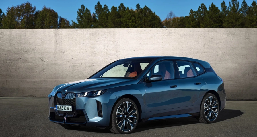 BMW iX xDrive60