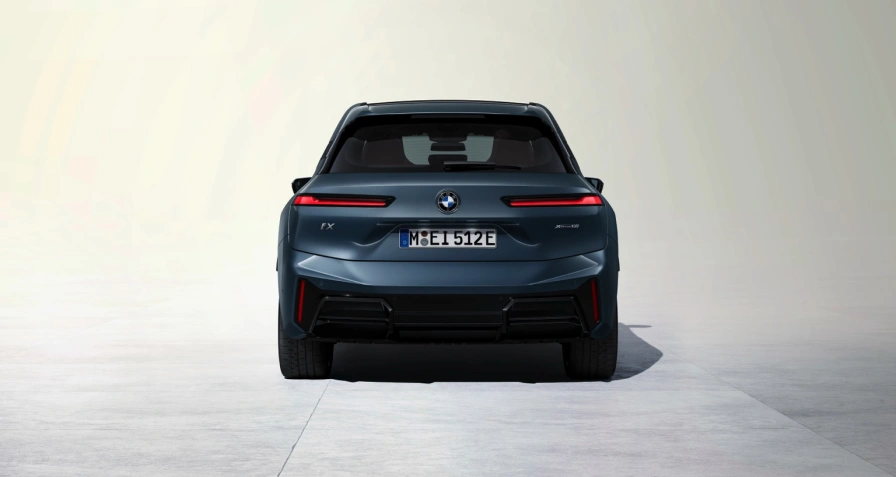 BMW iX xDrive60