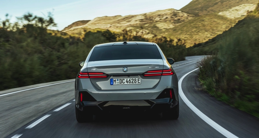 BMW i5 eDrive40 Sedan (MY25)