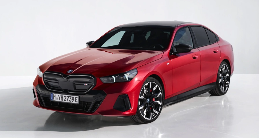 BMW i5 M60 xDrive Sedan (MY25)