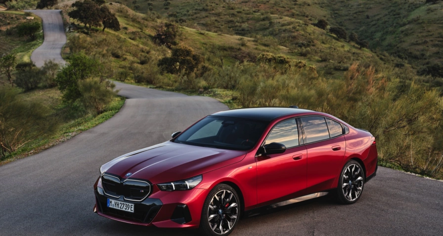 BMW i5 M60 xDrive Sedan (MY25)