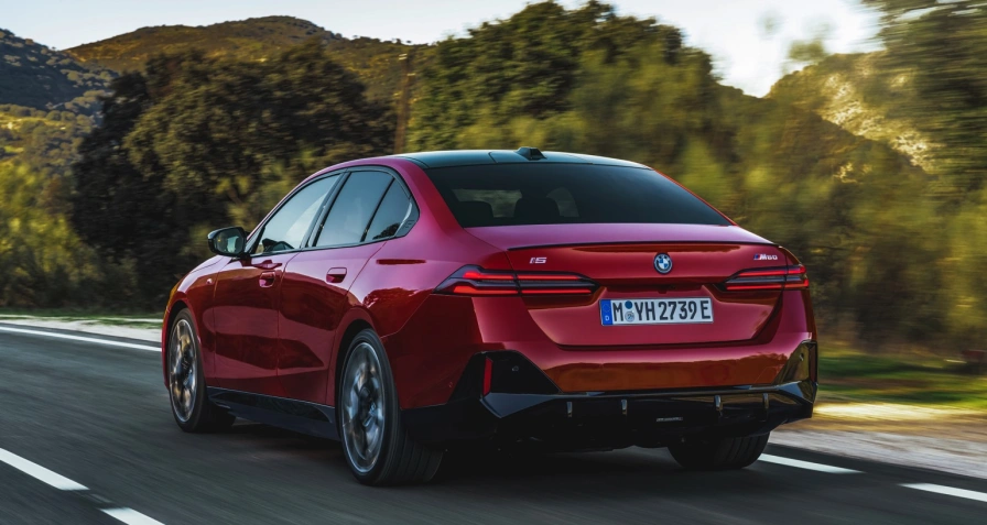 BMW i5 M60 xDrive Sedan (MY25)