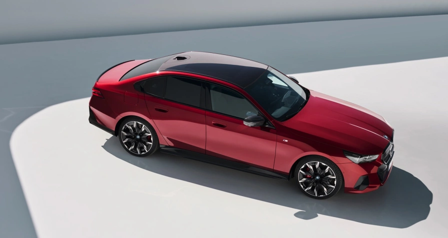 BMW i5 M60 xDrive Sedan (MY25)