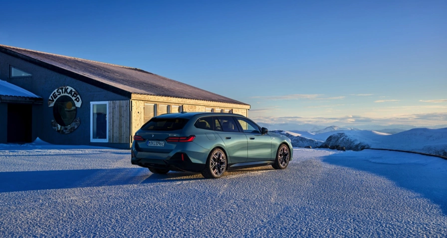 BMW i5 xDrive40 Touring (MY25)