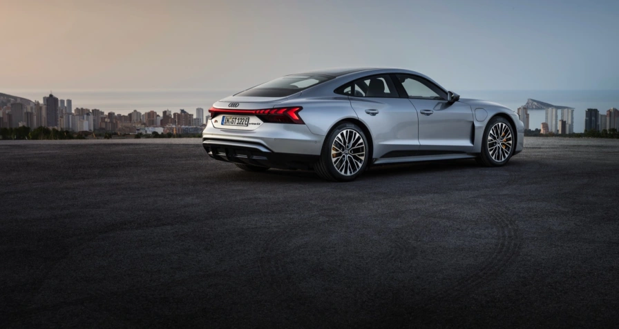 Audi e-tron GT quattro
