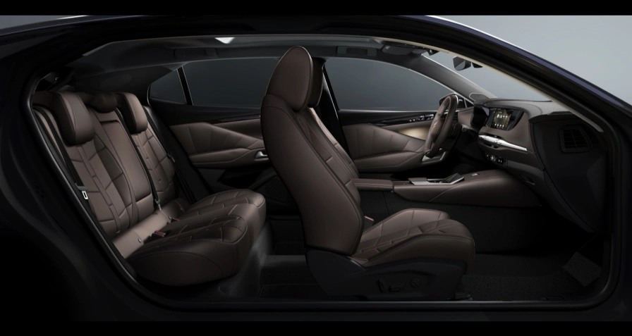 DS Automobiles N°4 E-Tense