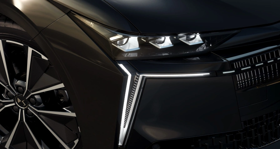DS Automobiles N°4 E-Tense