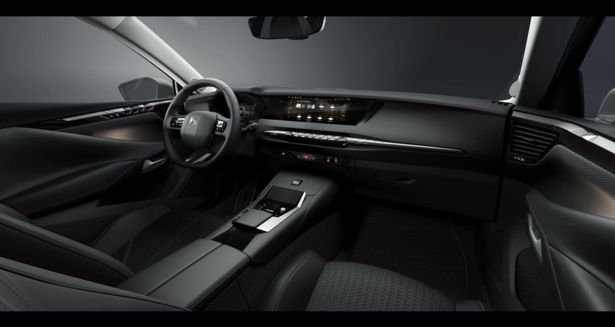 DS Automobiles N°4 E-Tense