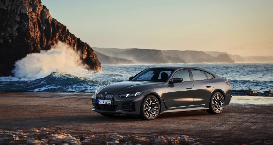 BMW i4 eDrive35
