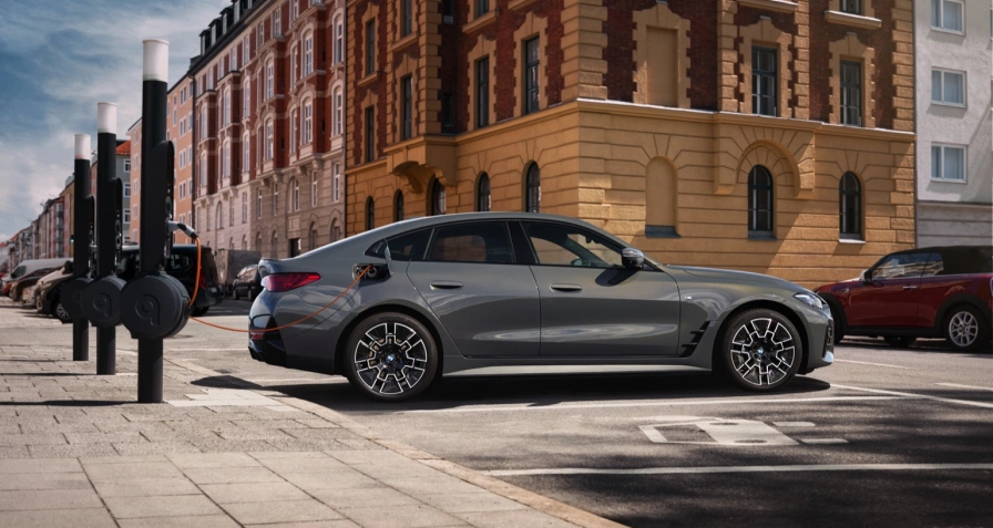BMW i4 xDrive40