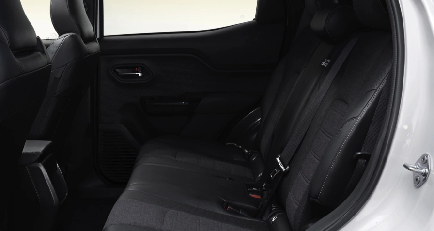 Toyota Urban Cruiser 61.1 kWh