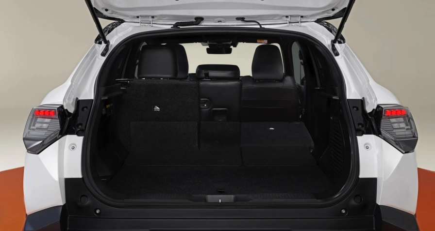 Toyota Urban Cruiser 61.1 kWh AWD