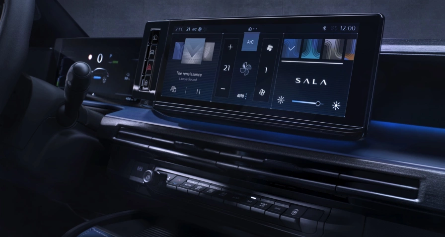 Lancia Ypsilon 54 kWh (MY25)