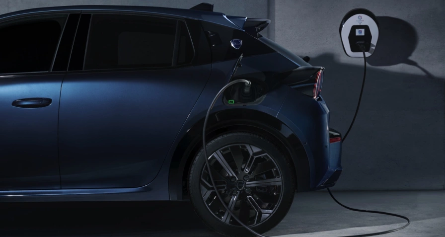 Lancia Ypsilon 54 kWh (MY25)