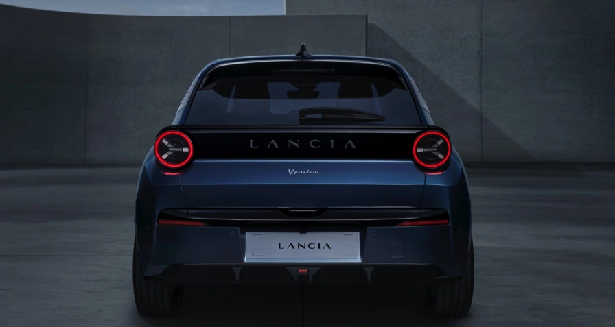 Lancia Ypsilon 54 kWh (MY25)