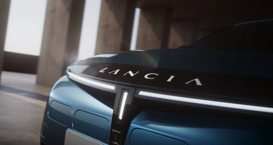 Lancia Ypsilon 54 kWh (MY25)