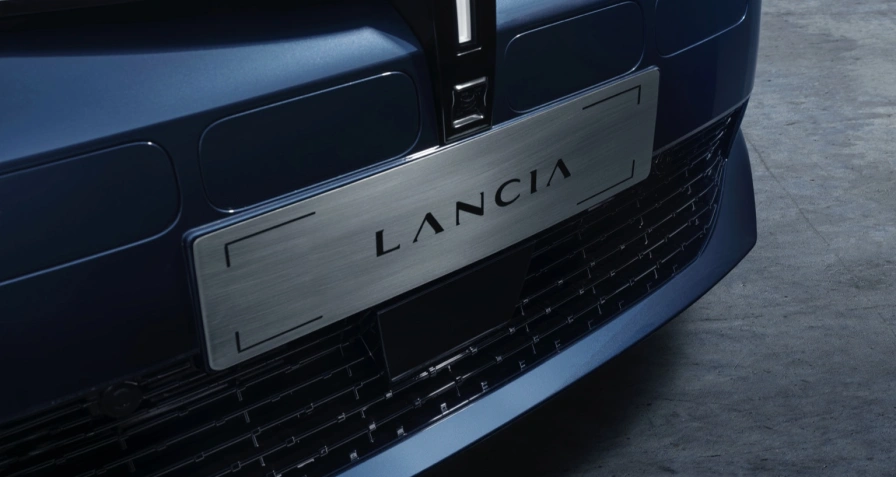 Lancia Ypsilon 54 kWh (MY25)