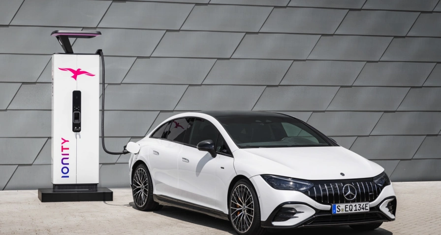 Mercedes-Benz EQE AMG 53 4MATIC+ (MY25)