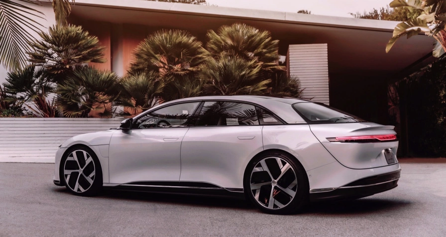 Lucid Air Touring (MY25)