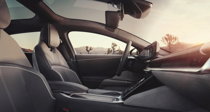 Lucid Air Touring (MY26)