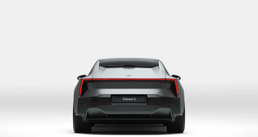 Polestar 5 Performance