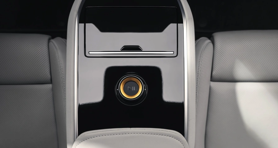Polestar 5 Performance