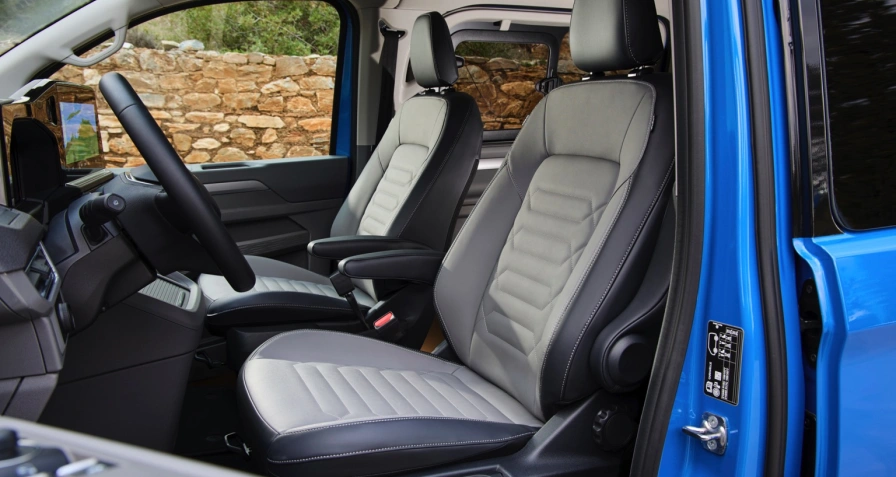 Volkswagen e-Transporter Kombi L2 100 kW 64 kWh