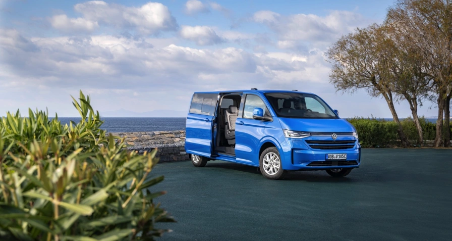 Volkswagen e-Caravelle L1 210 kW 64 kWh