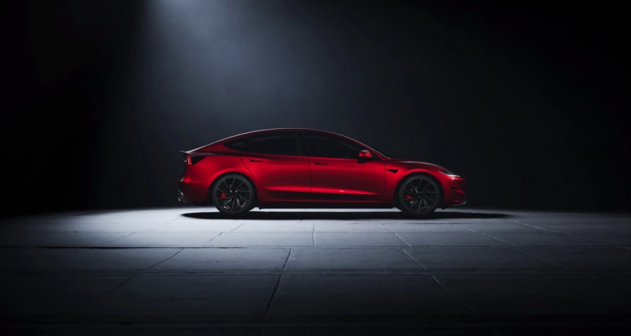 Tesla Model 3 Performance (Highland)