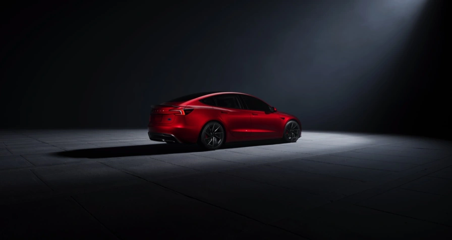 Tesla Model 3 Performance (Highland)