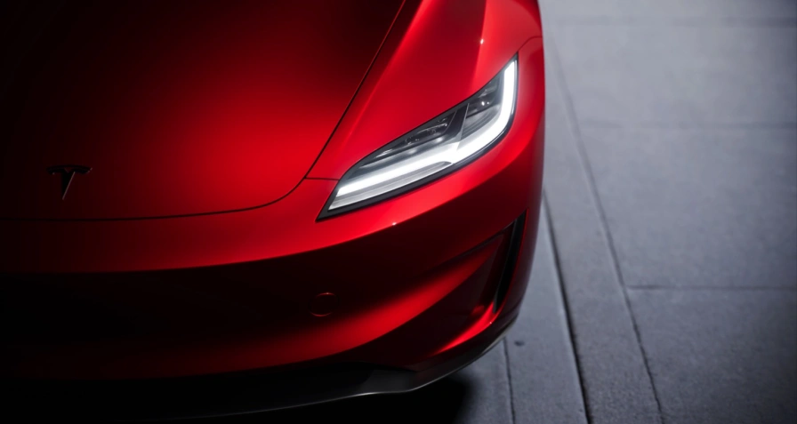 Tesla Model 3 Performance (Highland)