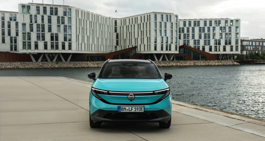 Nissan LEAF Standard Range 52 kWh (MY26)