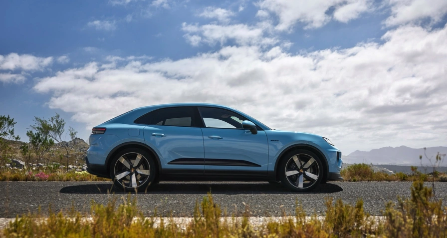 Porsche Macan Electric (MY26)
