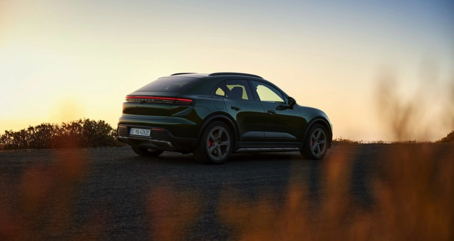 Porsche Macan 4S Electric (MY26)