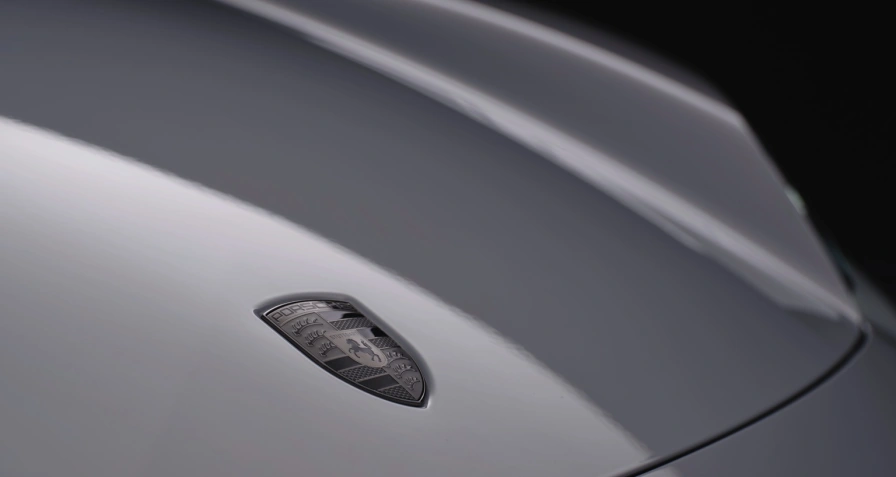 Porsche Macan Turbo Electric (MY26)