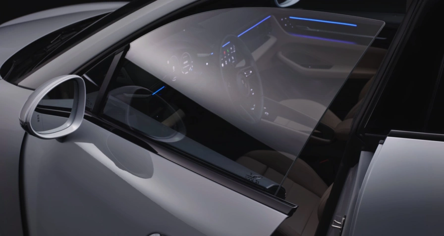 Porsche Macan Turbo Electric (MY26)
