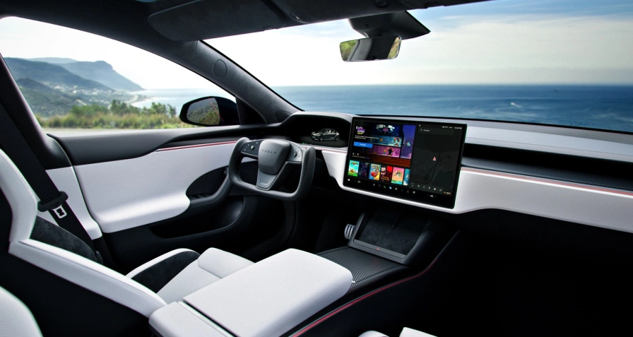Tesla Model S Plaid (MY26)