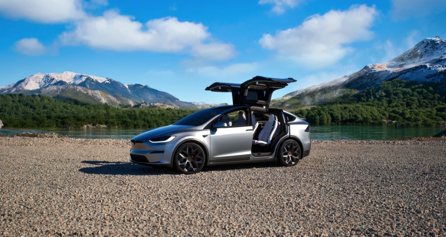 Tesla Model X Plaid (MY26)